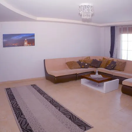 Bektas 2 فيلة